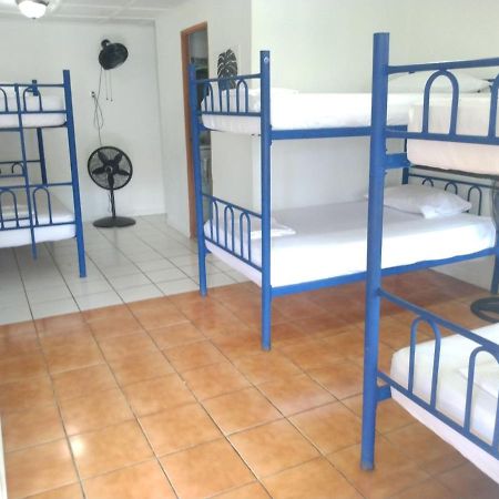 Buena Nota Hostel Jaco Exterior photo